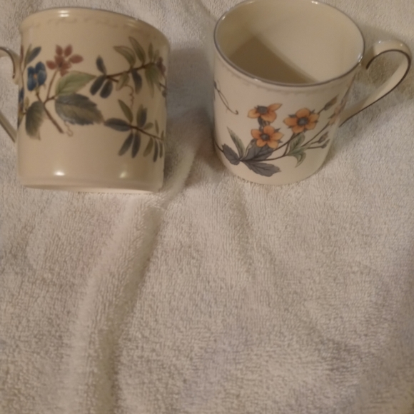 Set of 2 Mikasa coffee cups - Picture 2 of 4